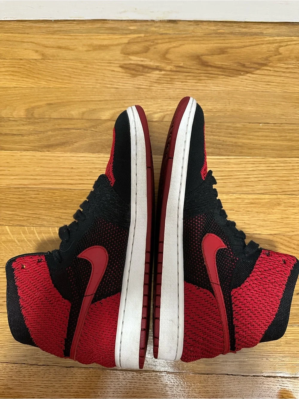 Jordan 1 high flyknit “bred” 2017 size 10